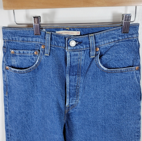 Levi’s Premium Denim Ribcage Straight Ankle Jeans Size 28 - Picture 3 of 10